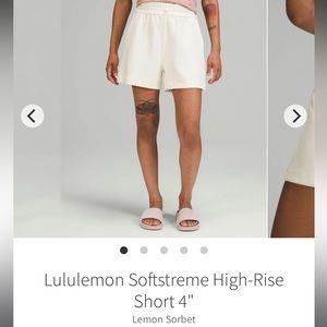 Lululemon Softstreme High-Rise Short 4" Lemon Sorbet Size 4 like new